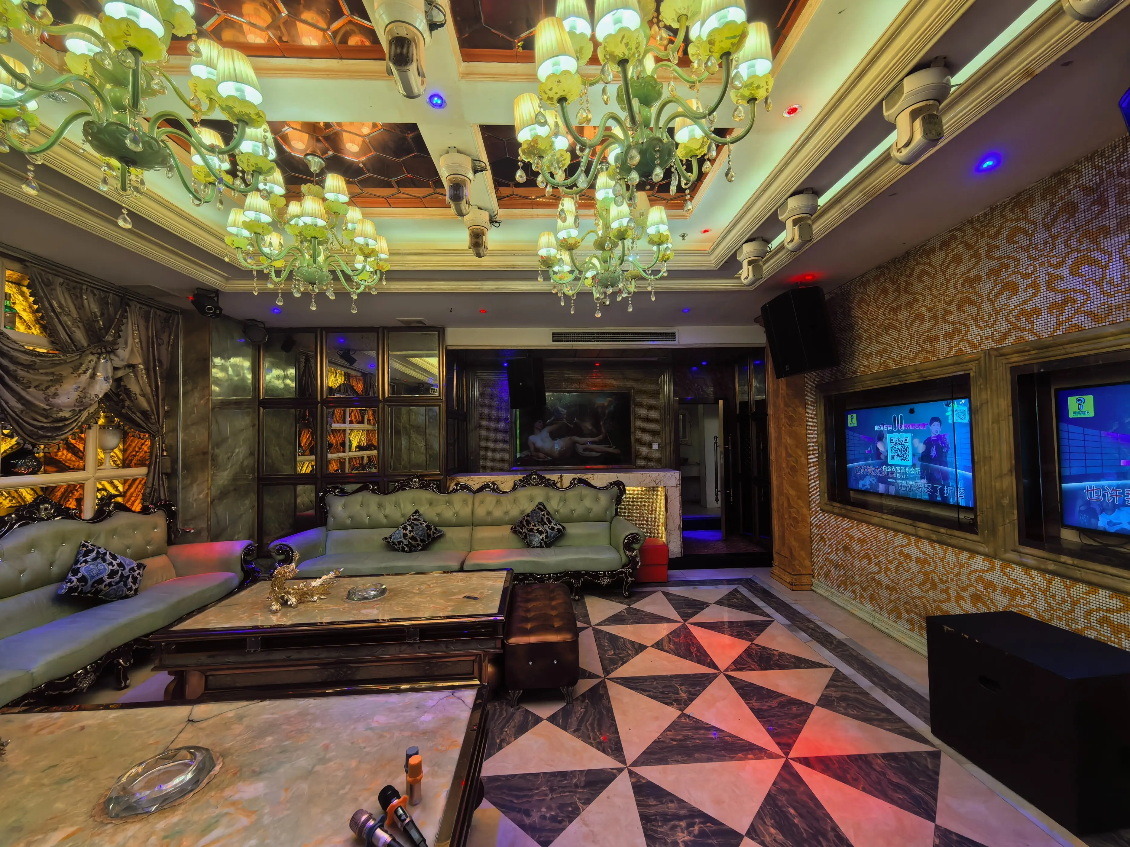 平凉商务KTV尽享商务娱乐-灵台县ktv预订